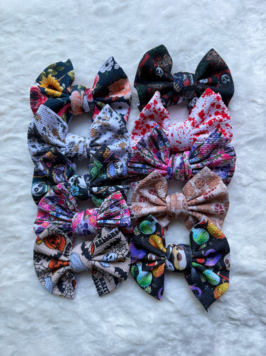 Knotty Dog Head Bow Bundle - 10 bows