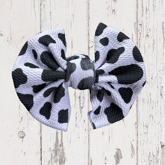 Moo - 5” Knotty Dog Head Bows