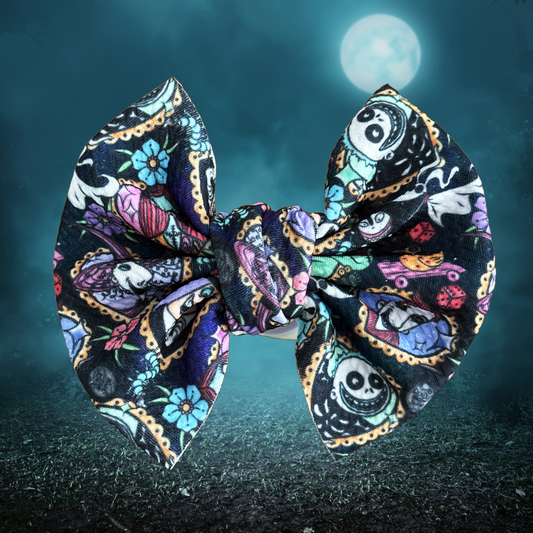 Halloweentown - 5” Knotty Dog Head Bows