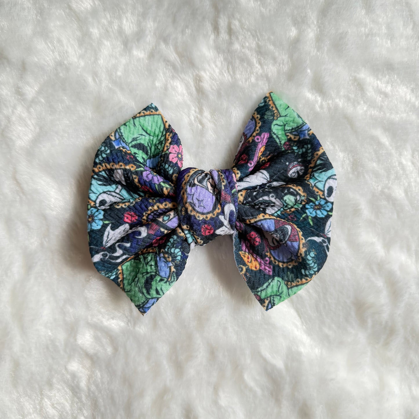 This is Halloween - 5” Knotty Dog Head Bows