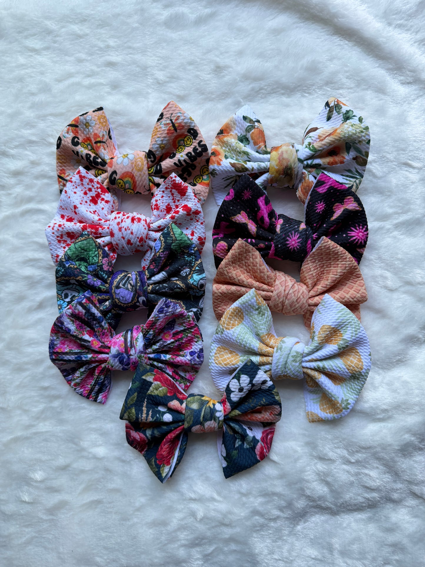 Knotty Dog Head Bow Bundle - 9 bows