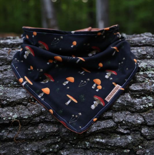 Keepers of the forest floor - Everyday Stretch Bandana