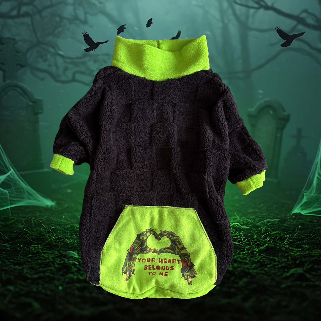 Your heart belongs to me - Longsleeve Fleece - LARGE ONLY