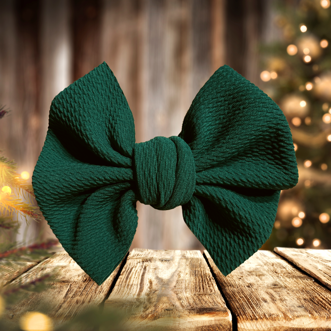 Evergreen - 5” Knotty Dog Head Bows