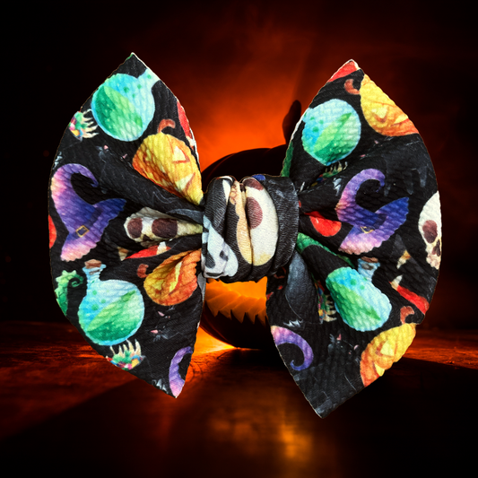 Wake me when it’s October - 5” Knotty Dog Head Bows