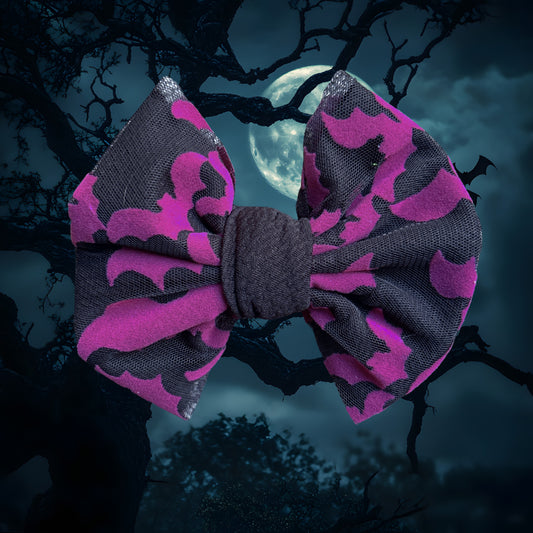 Batty - 5” Knotty Dog Head Bows