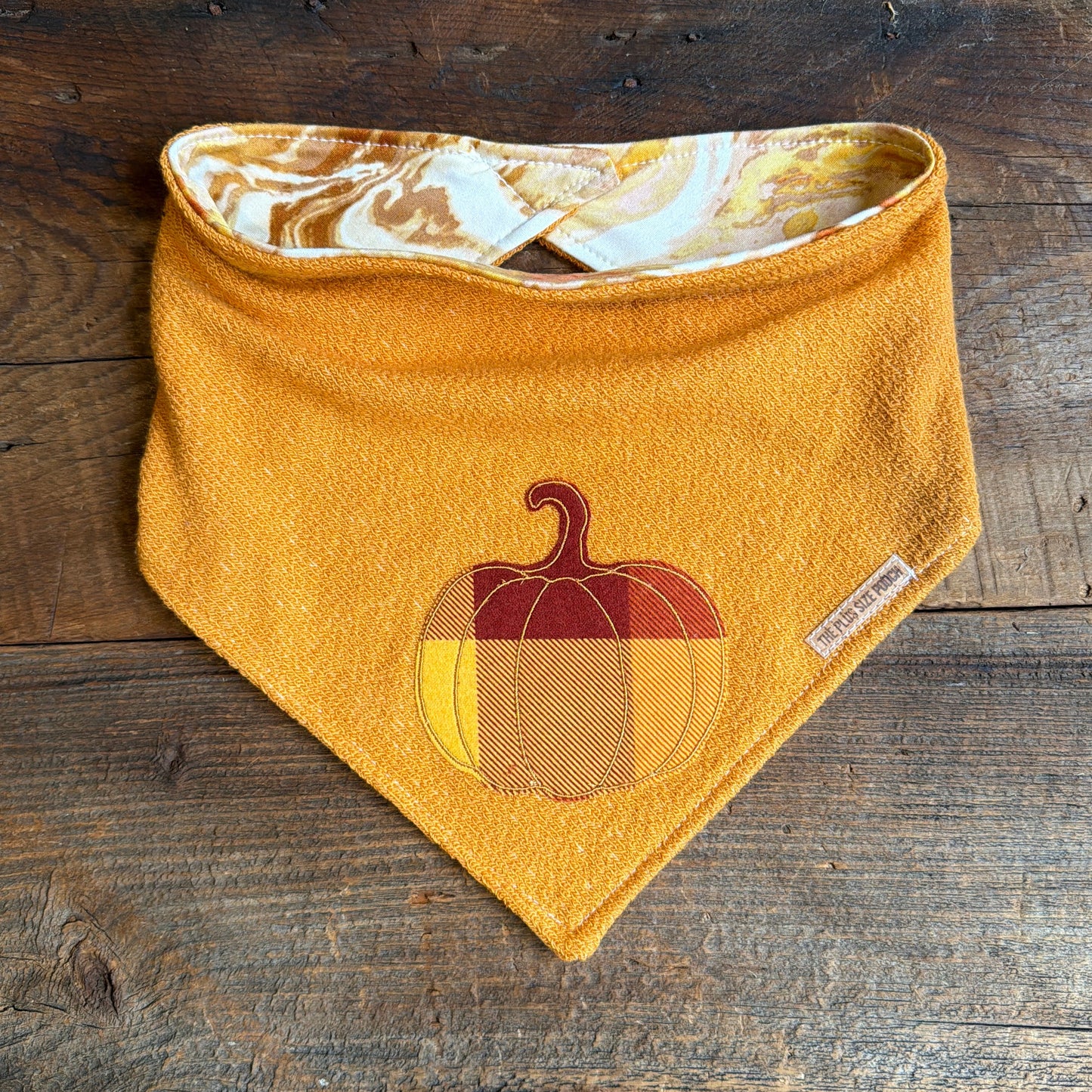 Fits 20-21" Neck